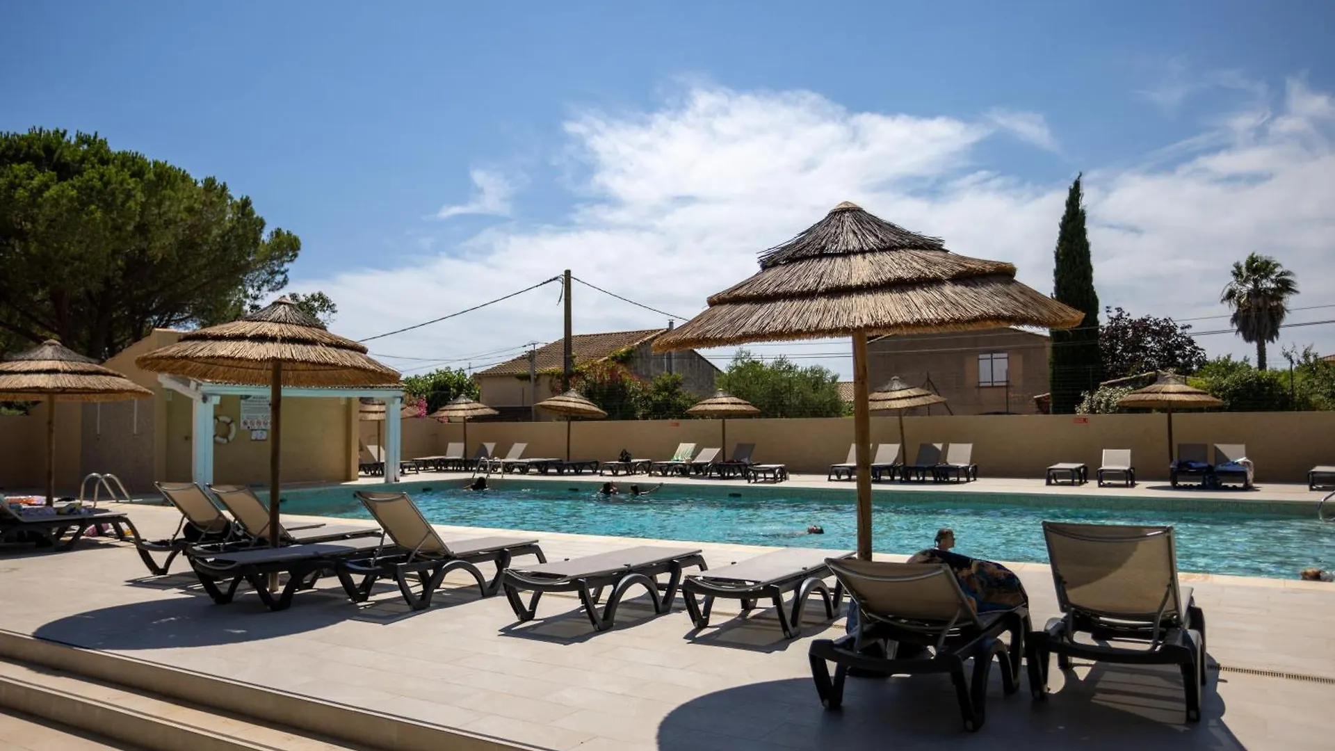 Camping Maeva Escapades Le Hameau Des Pins La Crau Campsite
